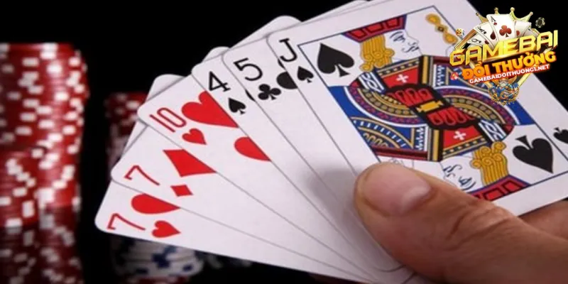 Kinh nghiệm chơi game bài Liêng giúp bạn dễ chiến thắng